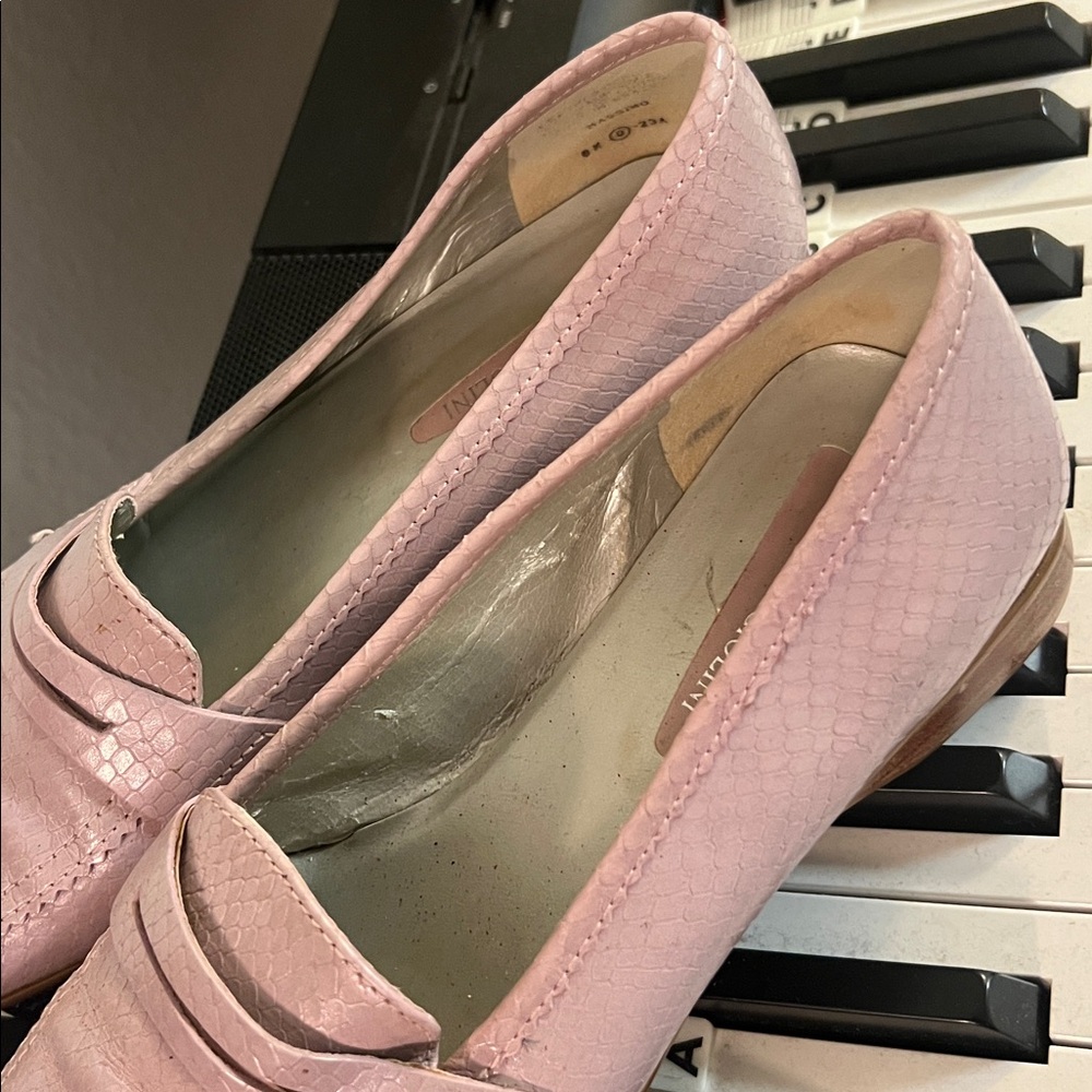 Enzo Angiolini Rose Pink Loafers - Picture 9 of 10